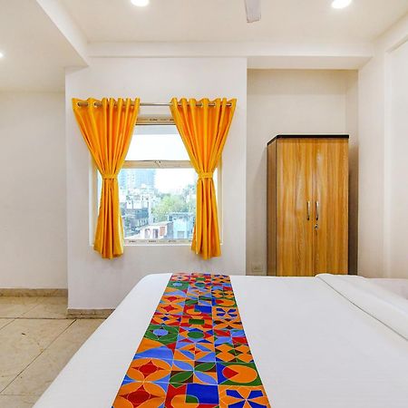 Fabhotel Grand Hazra Inn - Nr Ballygunge Station Колката Екстер'єр фото