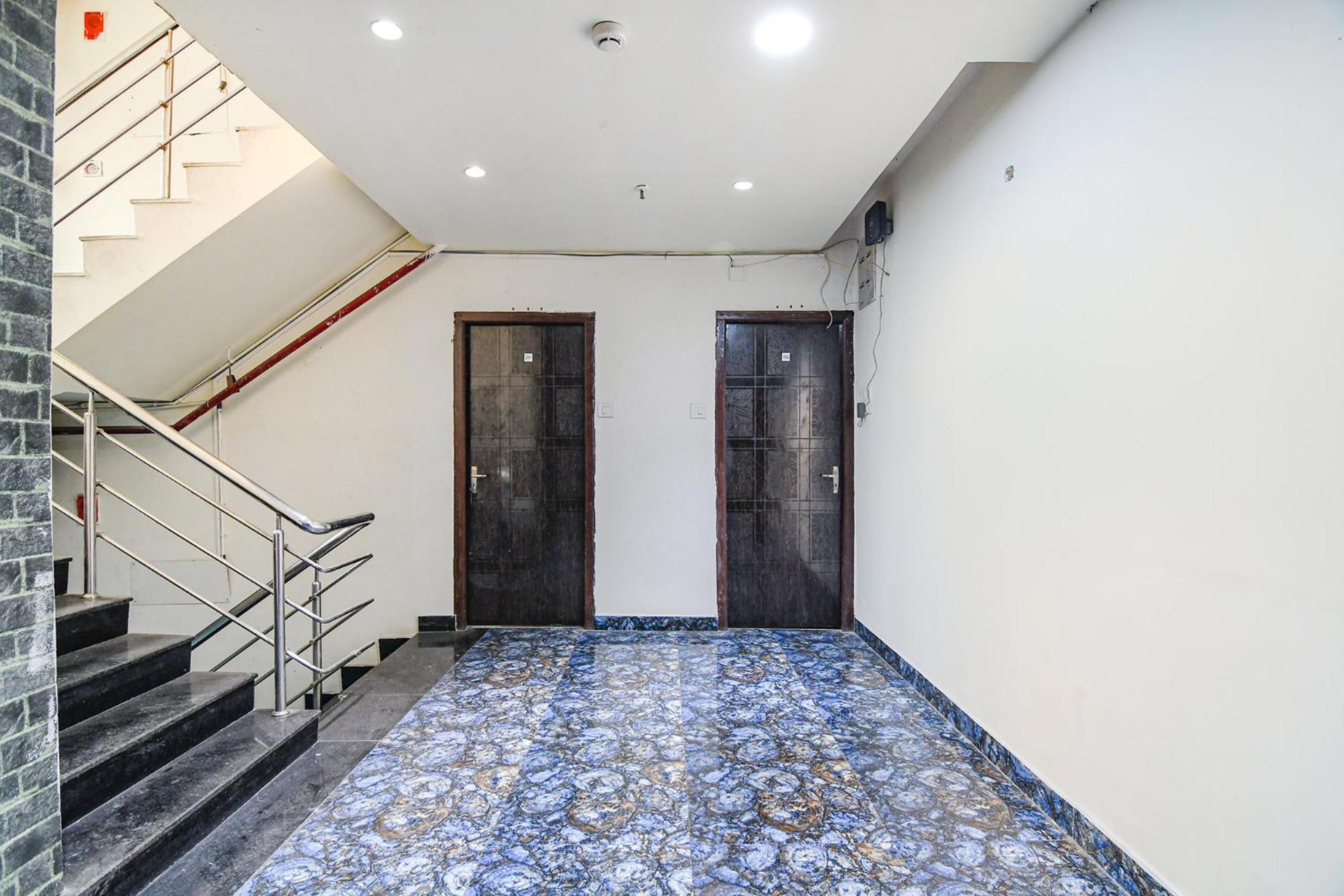 Fabhotel Grand Hazra Inn - Nr Ballygunge Station Колката Екстер'єр фото